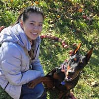 Sitter Profile Image: Yunching S.