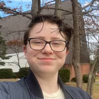 Sitter Profile Image: Mackenzie C.