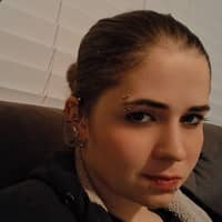 Sitter Profile Image: Olivia S.