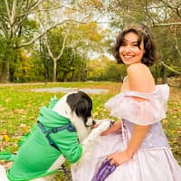 Sitter Profile Image: Isabela B.