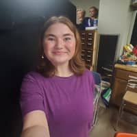 Sitter Profile Image: Eleanor L.