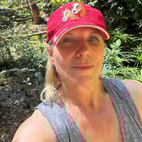 Sitter Profile Image: Terie D.