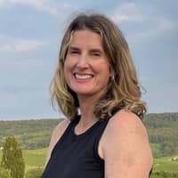 Sitter Profile Image: Lisa W.