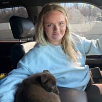 Sitter Profile Image: Victoria P.