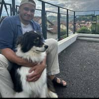 Photo de profil du pet sitter : Younes N.