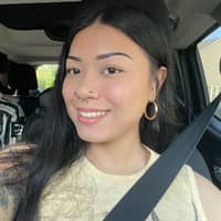 Sitter Profile Image: Brenda S.