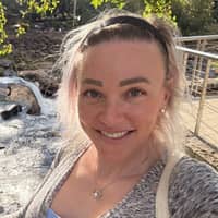 Sitter Profile Image: Sarah D.