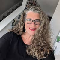 Sitter Profile Image: Rachelle B.