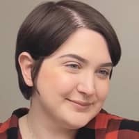 Sitter Profile Image: Nikki N.