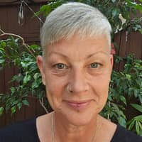 Sitter Profile Image: Mariana J.