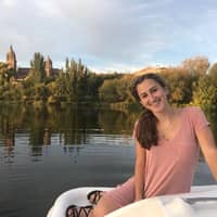 Sitter Profile Image: Abigail L.