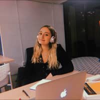 Sitter Profile Image: Eve E.