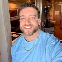 Sitter Profile Image: Andy L.