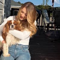 Sitter Profile Image: Brooke H.