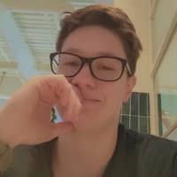 Sitter Profile Image: Sarah H.