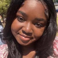 Sitter Profile Image: Amaya G.