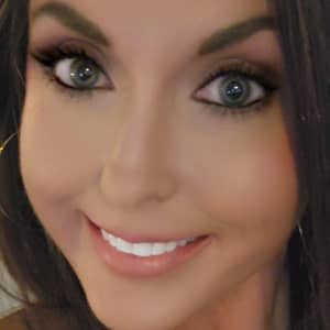 Sitter Profile Image: Fallon M.