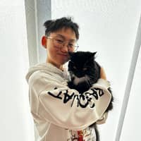 Passarens profilbild: Alex G.