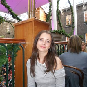 Sitter Profile Image: Eva N.