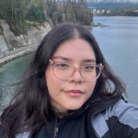 Sitter Profile Image: Estefania L.