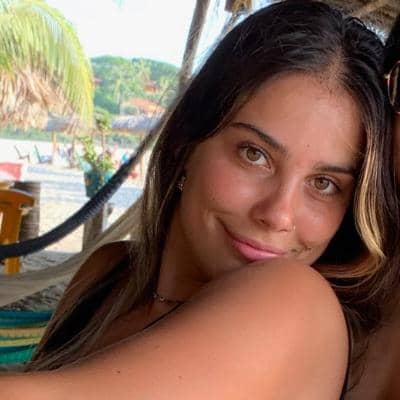Sitter Profile Image: Raquel M.
