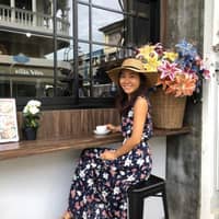 Sitter Profile Image: Thanh B.