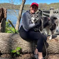 Sitter Profile Image: Emilie B.