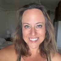 Sitter Profile Image: Andrea B.