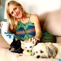 Sitter Profile Image: Esther V.