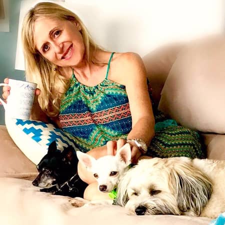 Sitter Profile Image: Esther V.