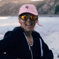 Sitter Profile Image: Angela L.