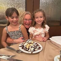 Sitter Profile Image: Chrisie C.