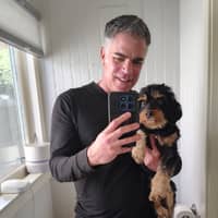 Sitter Profile Image: Jonathan E.