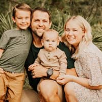 Sitter Profile Image: Andrew H.