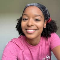 Sitter Profile Image: Kimberly J.