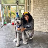 Sitter Profile Image: Tailor R.