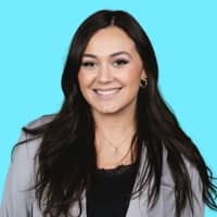 Sitter Profile Image: Alyssa C.