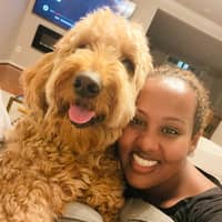 Sitter Profile Image: Hewi E.