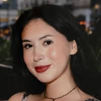 Sitter Profile Image: Victoria R.