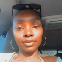 Sitter Profile Image: Naedra D.