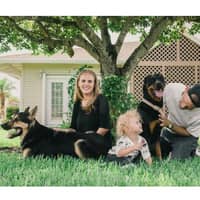 Sitter Profile Image: Sandra & Jonathan Y.