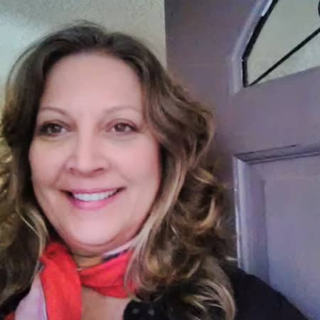 Sitter Profile Image: Suzanne B.