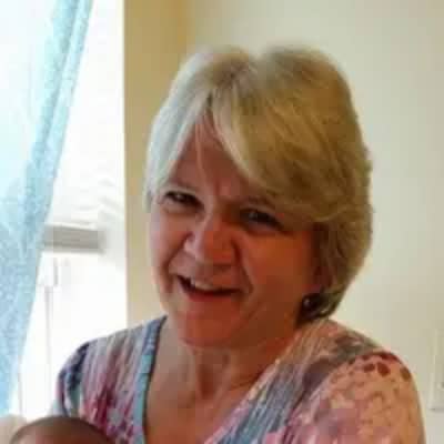 Sitter Profile Image: Donna D.