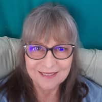 Sitter Profile Image: Luverne A.