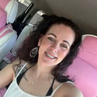 Sitter Profile Image: Nicole S.