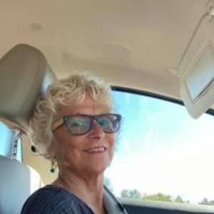 Sitter Profile Image: Suzy K.