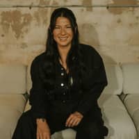 Sitter Profile Image: Jenny L.