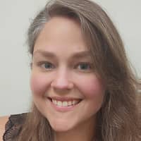 Sitter Profile Image: Laura K.