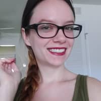 Sitter Profile Image: Lea K.