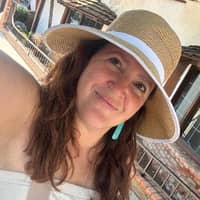 Sitter Profile Image: Theresa G.